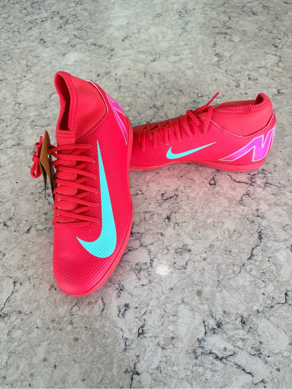 NEW - Size 7.5M/9W - Nike Superfly 10 Club IC Indoor Soccer Cleats - FQ8315-800